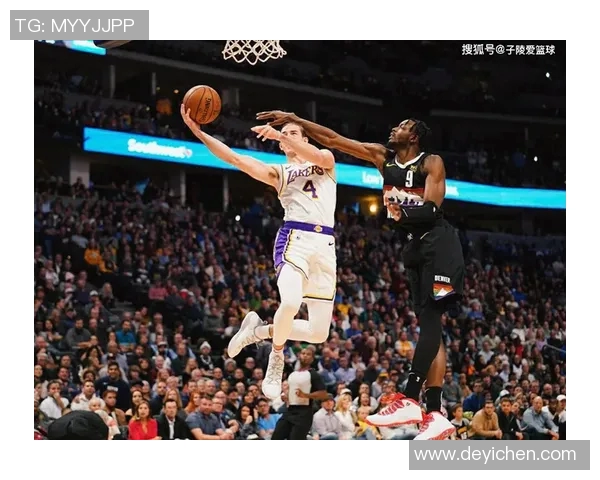 湖人对决快船卡鲁索的精彩表现引发球迷热议与期待